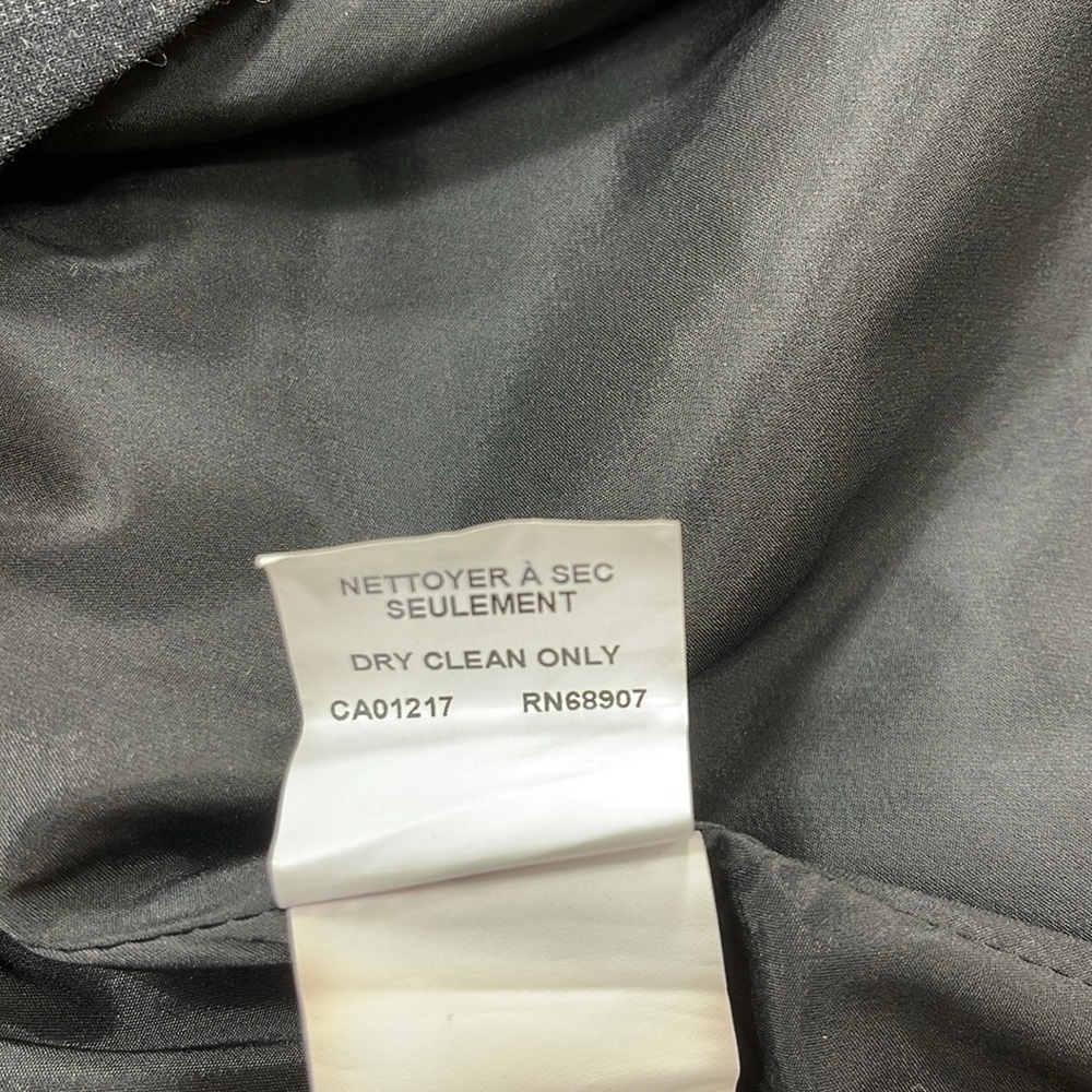 NWOT Le Chateau Button Blazer - Picture 9 of 13